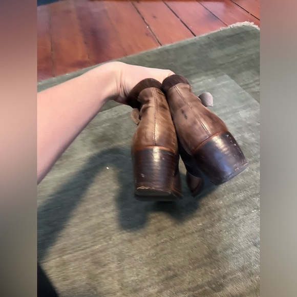 Antelope Brown leather Heeled Booties Red Buckle 38 / 7-7.5 - Picture 3 of 7